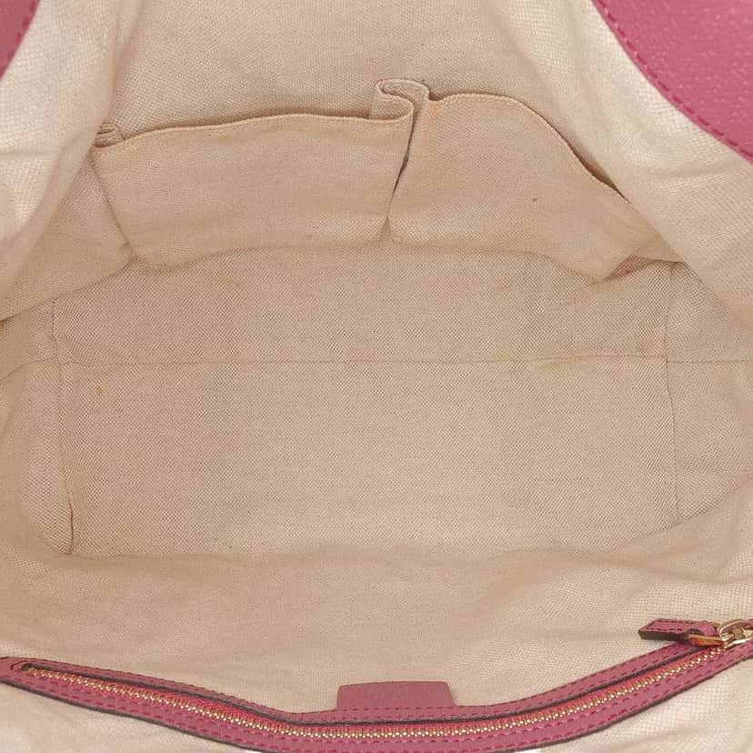 Gucci Medium GG Canvas Bree Satchel Brown Canvas Good condition - Model View