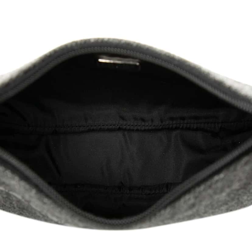 Prada Wool Sport Shoulder Bag Grey Wool Good condition - Model View