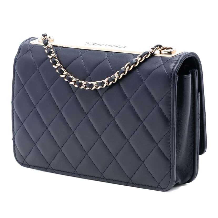 Chanel Lambskin Trendy CC Wallet On Chain Blue Leather Good condition - Back View