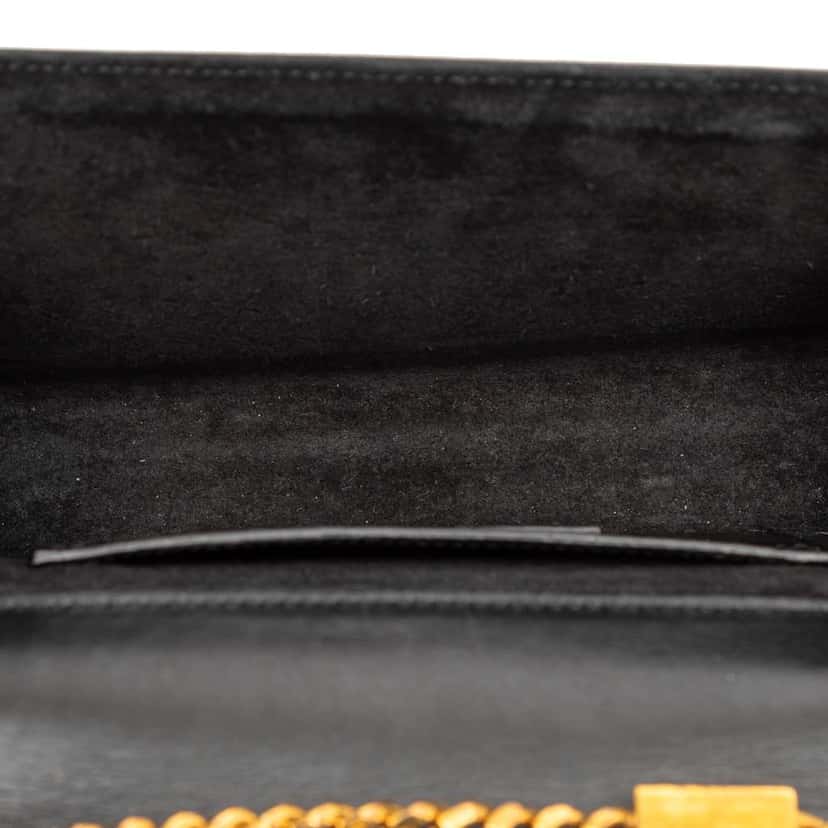 Saint Laurent Small Smooth Calfskin Monogram Kate Tassel Crossbody Black Leather Very good condition - Model View