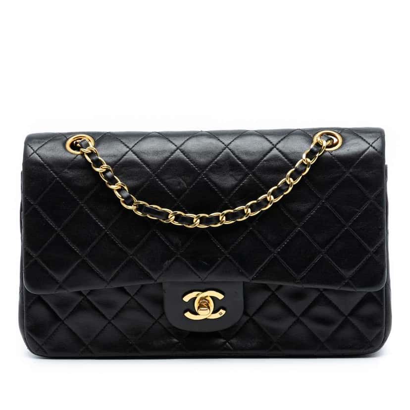 Chanel Medium Classic Lambskin Double Flap Black Leather Good condition - Front View