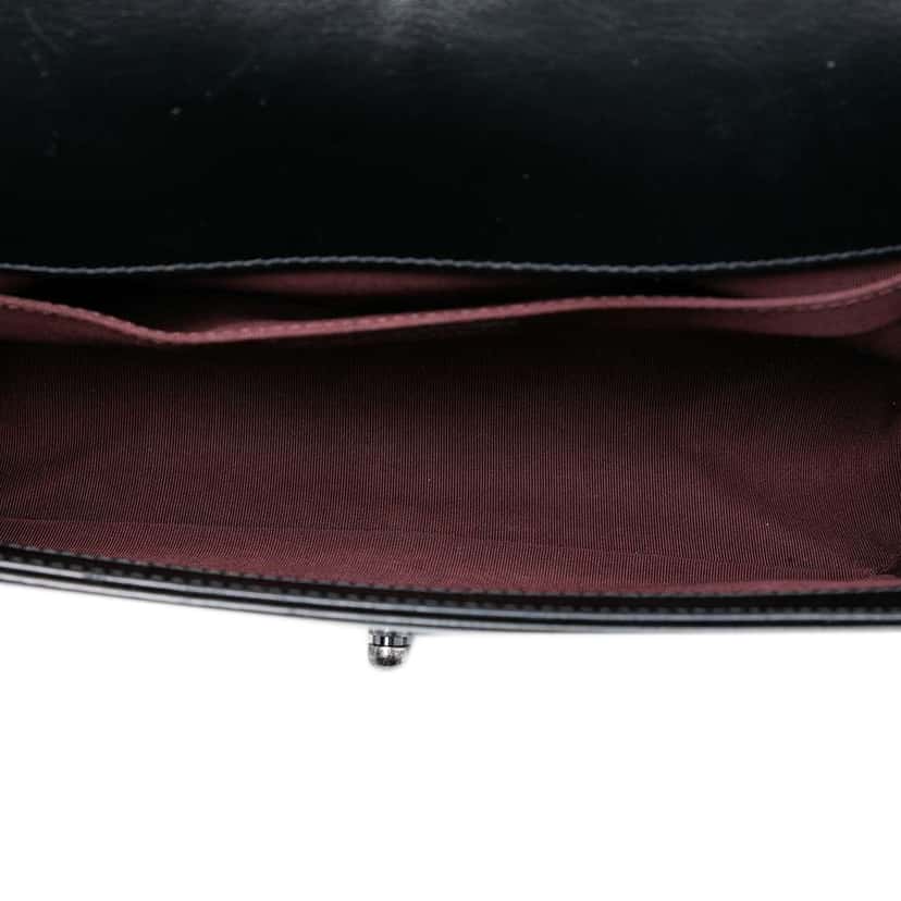 Chanel Old Medium Quilted Glazed Calfskin Chain Around Boy Flap Black Leather Good condition - Model View