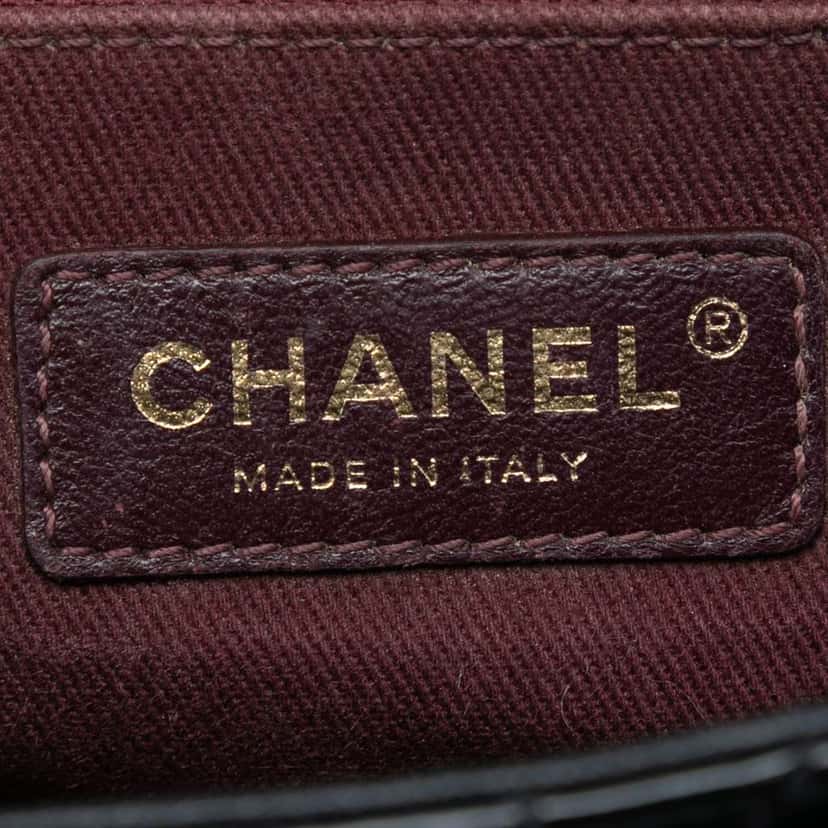 Chanel Paris Salzburg Medium Patent Goatskin CC Eyelet Flap Black Leather Good condition - Box View