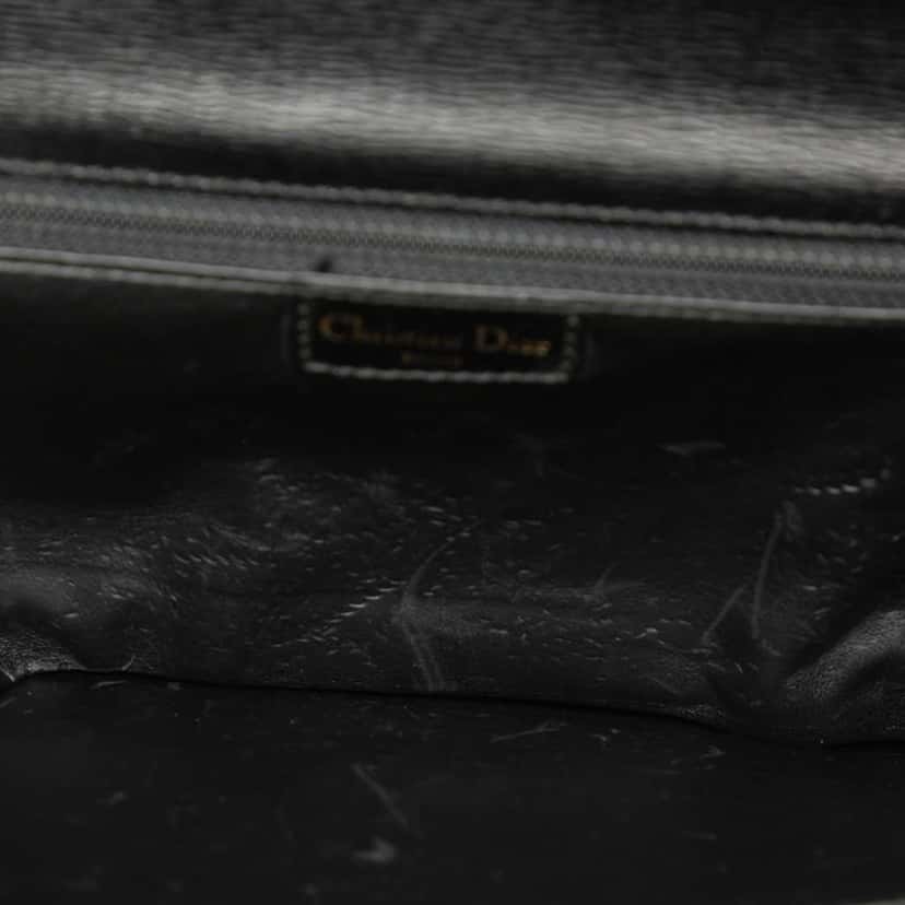 Dior Leather Chain Crossbody Black Leather Good condition - Model View