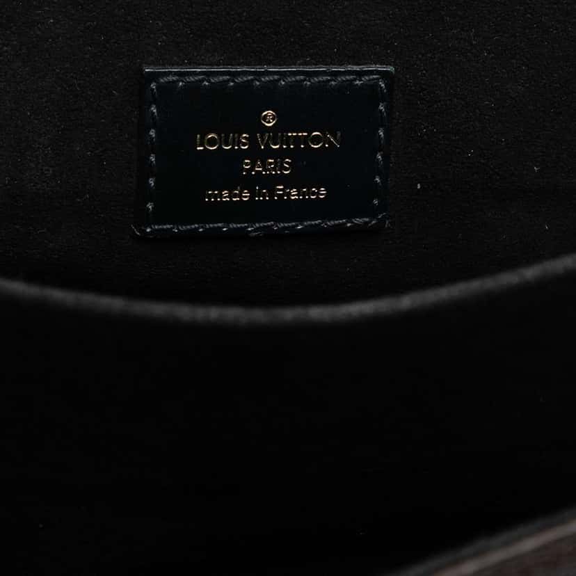 Louis Vuitton Monogram Reverse Pochette Metis Brown Good condition - Model View