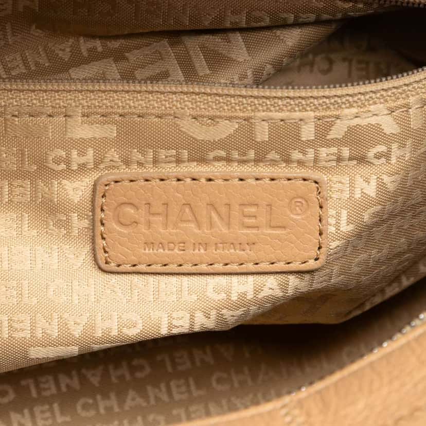 Chanel CC Choco Bar Caviar Stitched Boston Brown Leather Good condition - Box View