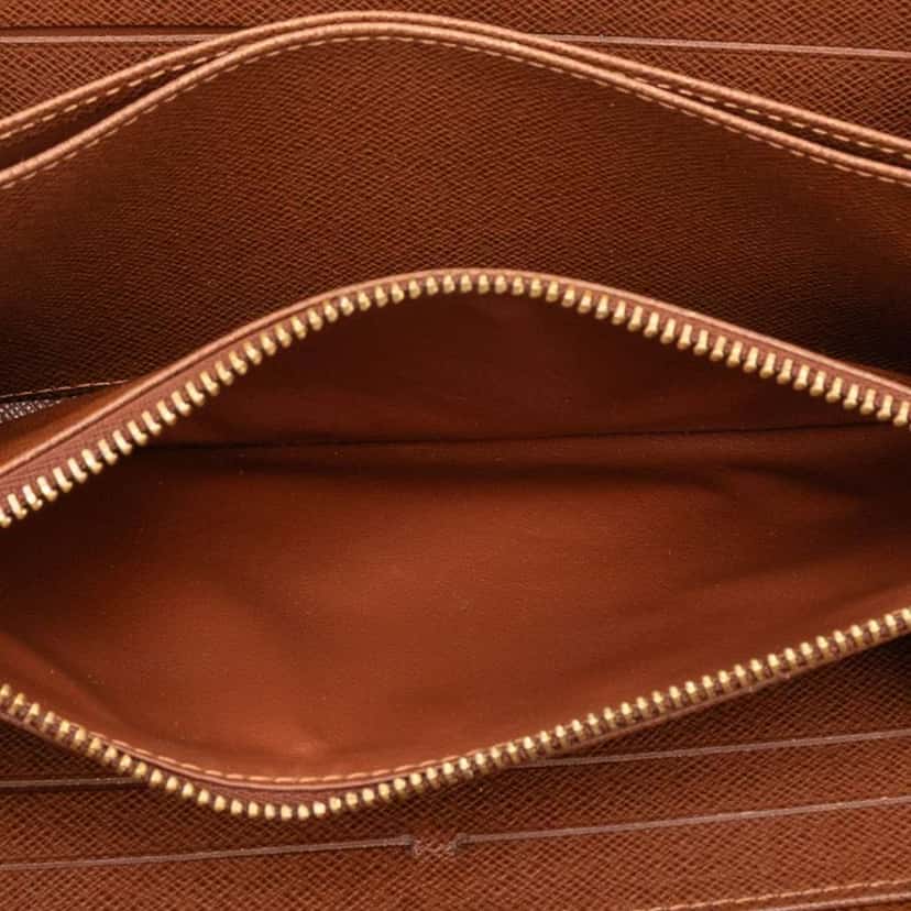 Louis Vuitton Monogram Zippy Long Wallet Brown Good condition - Model View