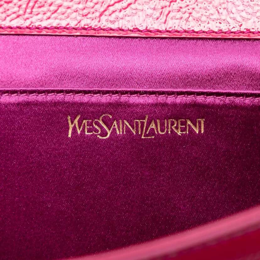 Saint Laurent Large Textured Patent Belle De Jour Clutch Pink Leather Very good condition - Box View