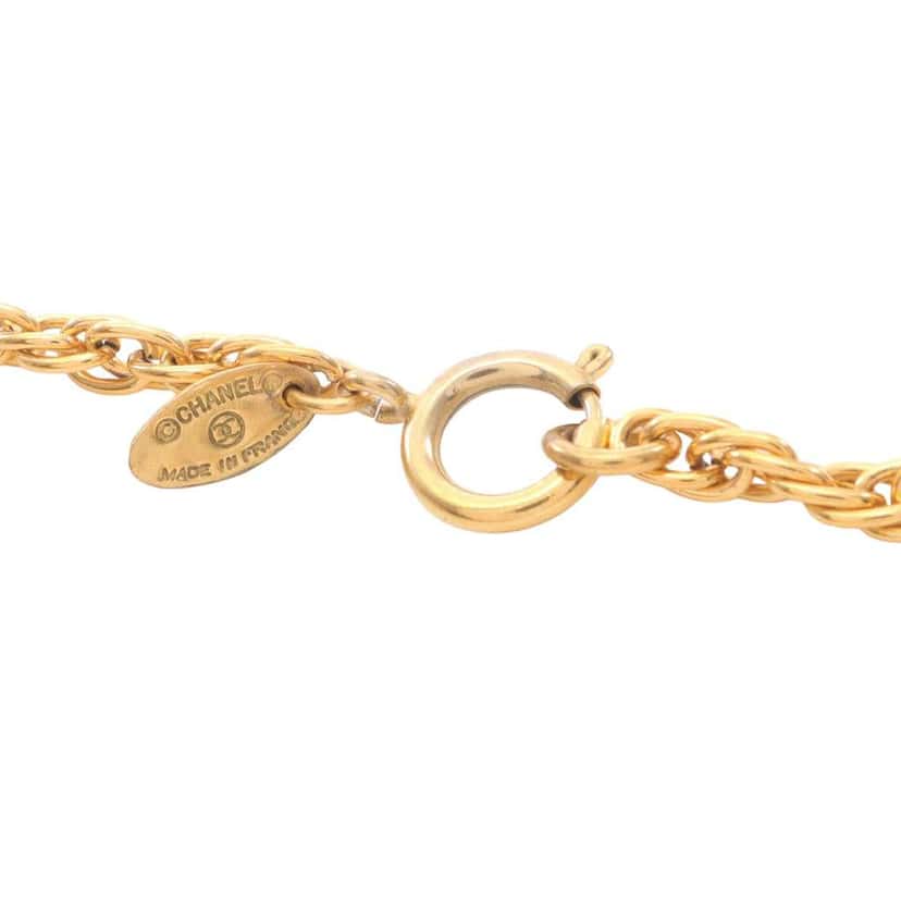 Chanel Gold Plated CC Round Pendant Necklace Gold Metal Good condition - Inside View