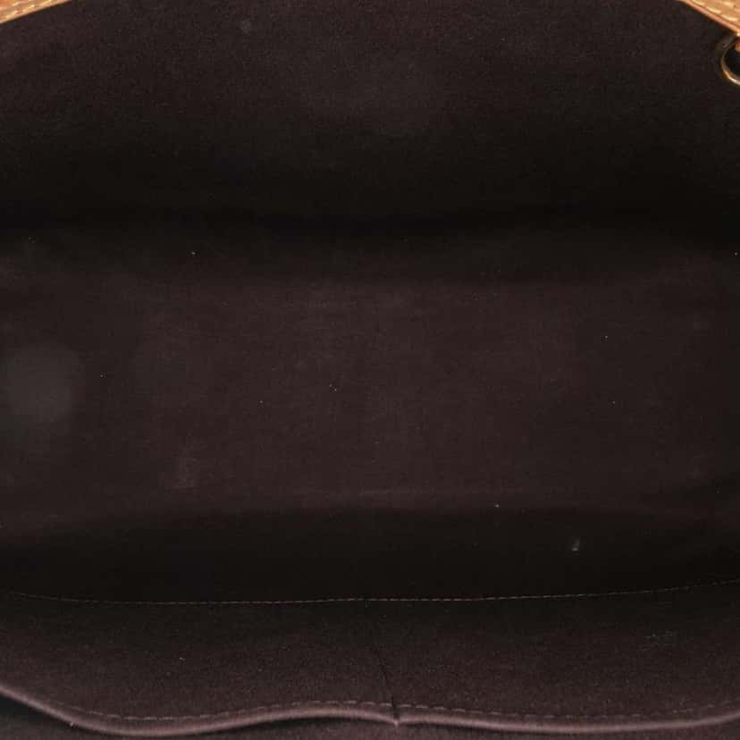 Louis Vuitton Monogram Vernis Brea GM Red Leather Good condition - Model View