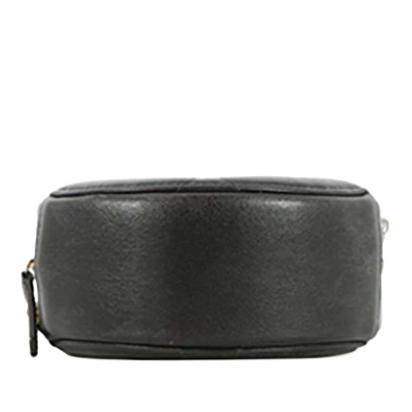 Chanel Lambskin 19 Round Clutch with Chain Black Leather Good condition - Inside View