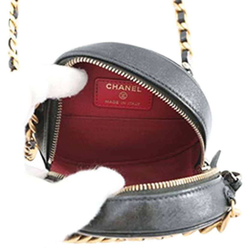 Chanel Lambskin 19 Round Clutch with Chain Black Leather Good condition - Box View