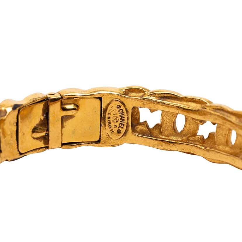Chanel Gold Plated Interlocking CC Chain Bangle Gold Metal Good condition - Box View