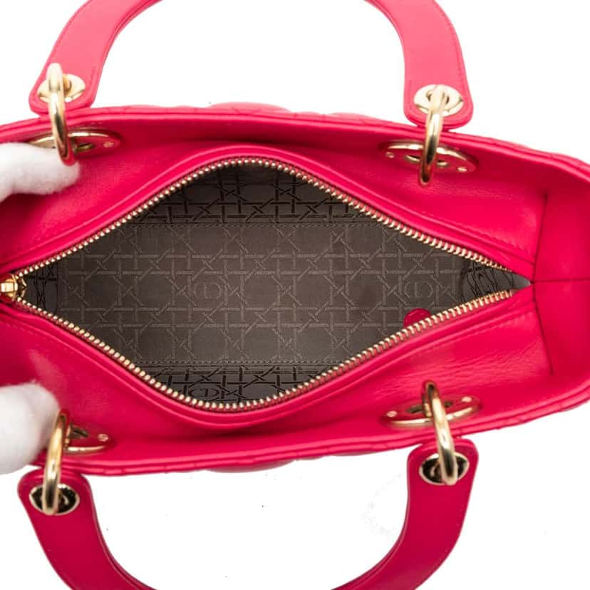 Dior Medium Lambskin Cannage Lady Dior Pink Leather Very good condition - Model View