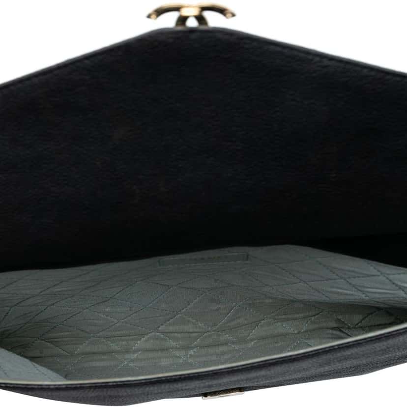 Chanel Paris Cuba Quilted Caviar Thread Around Envelope Clutch Black Leather Good condition - Model View
