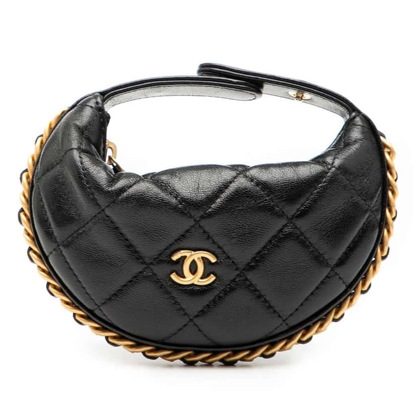 Chanel Mini Quilted Lambskin Chain Around Pouch Black Leather Good condition - Front View