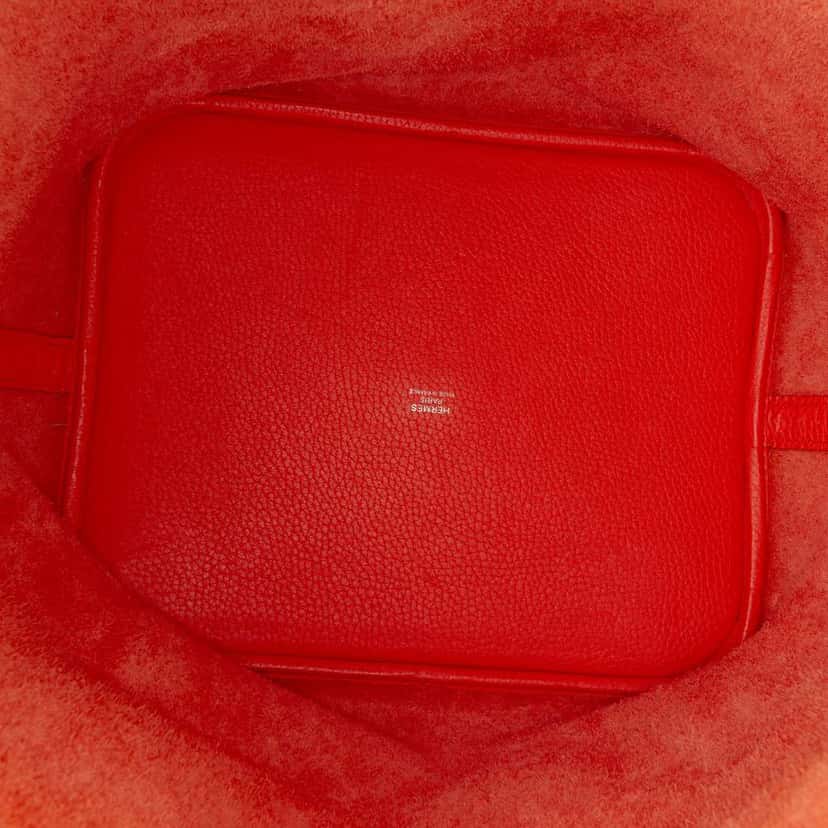 Hermès Clemence Picotin Lock 26 Orange Leather Good condition - Model View