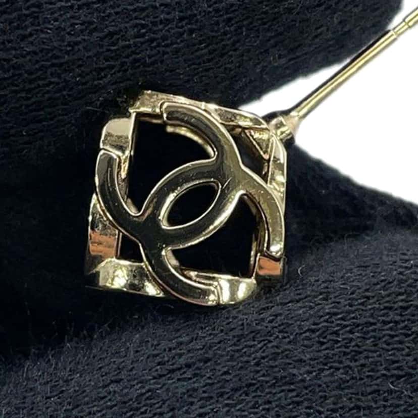 Chanel Gold Plated Enamel CC Cube Bullet Back Earrings Black Good condition - Model View