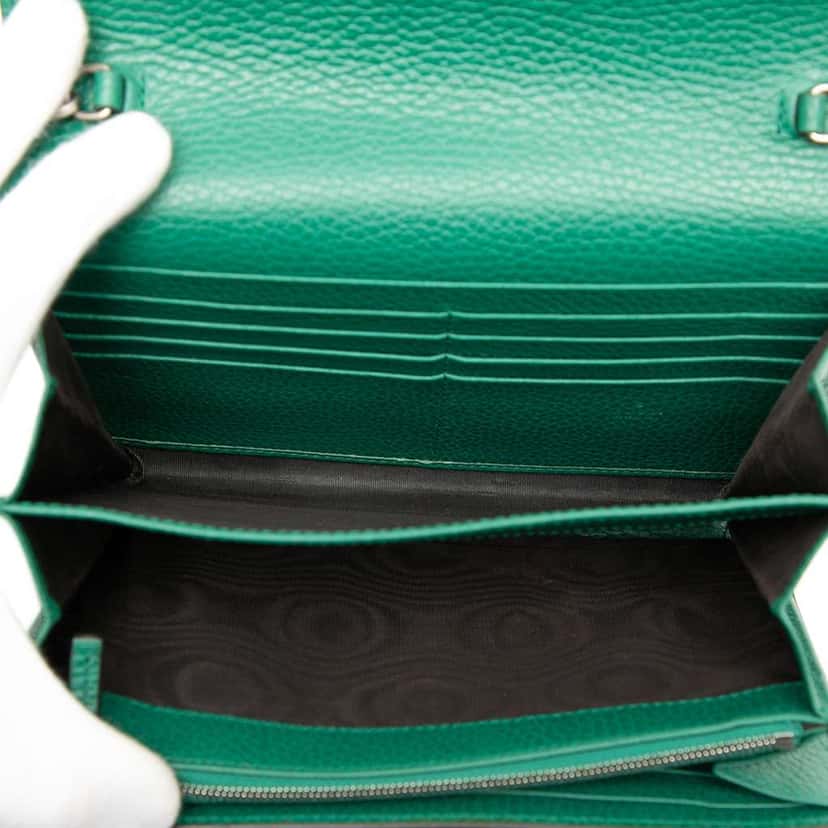 Gucci Leather Dionysus Wallet on Chain Green Leather Good condition - Model View