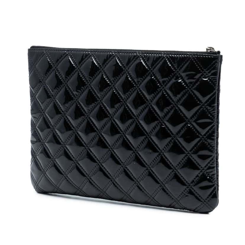 Chanel Medium Quilted Patent Double Stitch O Case Clutch Black Leather Very good condition - Back View