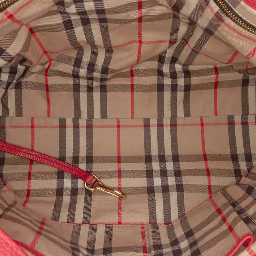 Burberry Grained Leather Baynard Tote Red Leather Good condition - Model View