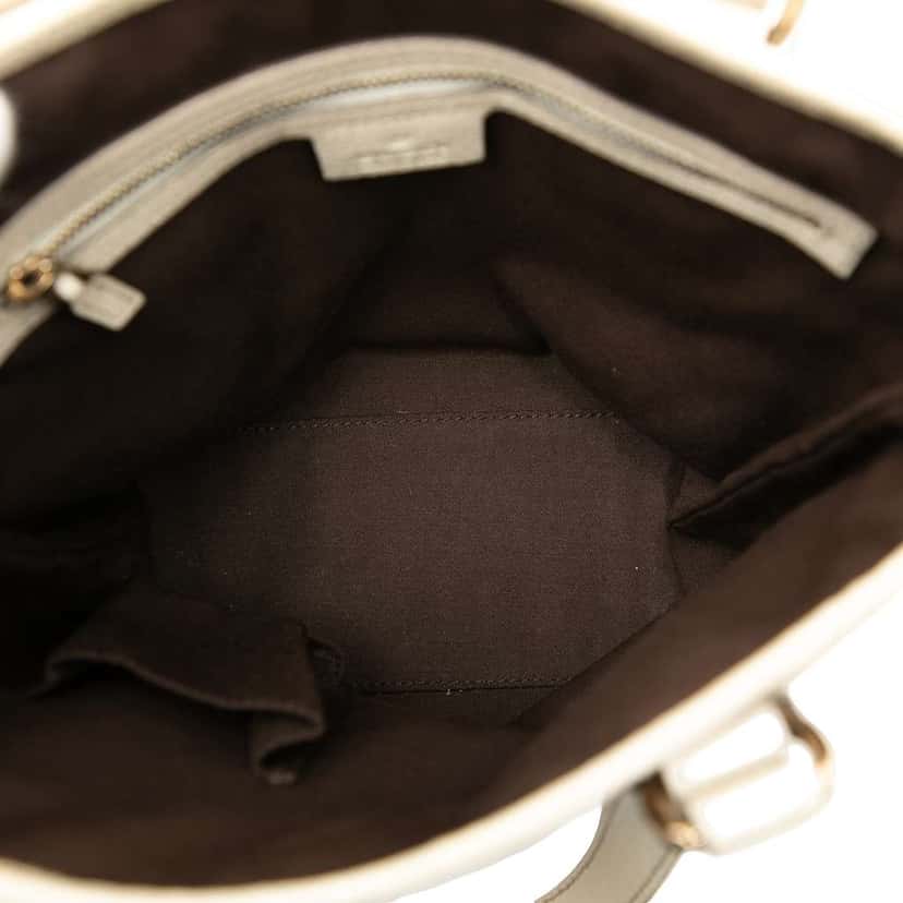 Gucci GG Canvas Charmy Tote Brown Canvas Very good condition - Model View