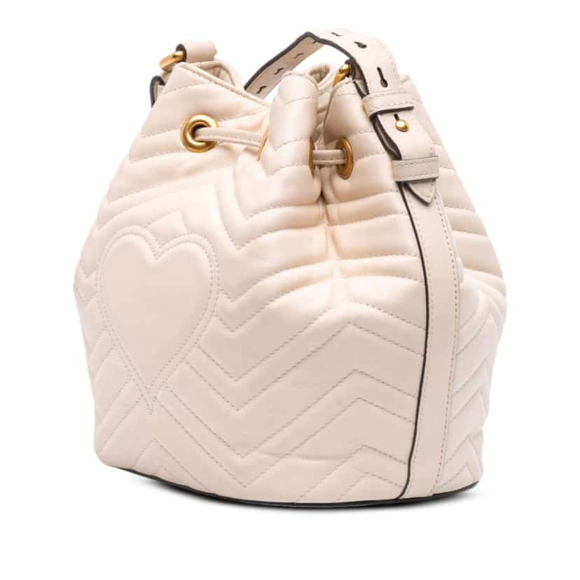 Gucci GG Marmont Matelasse Leather Bucket Bag White Leather Good condition - Back View
