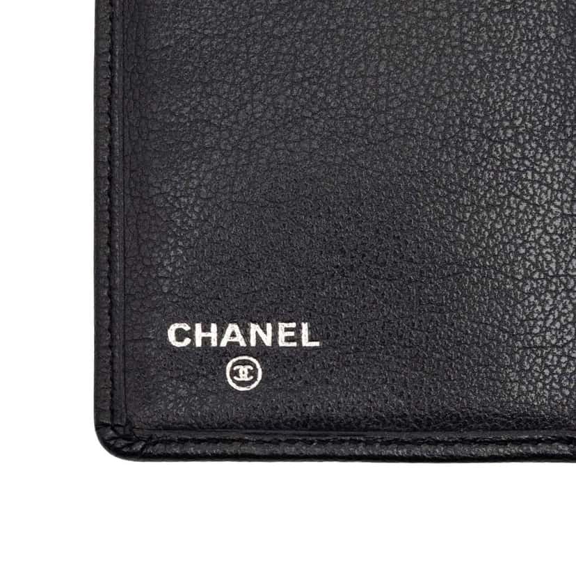 Chanel CC Calfskin Camellia Long Wallet Black Leather Good condition - Box View