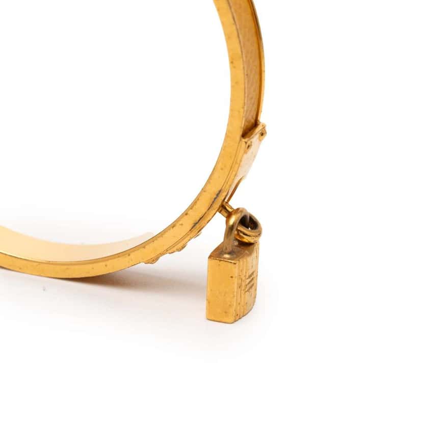 Hermès Gold Plated Epsom Kelly Cadena Lock Bangle Bracelet Yellow Leather Good condition - Model View