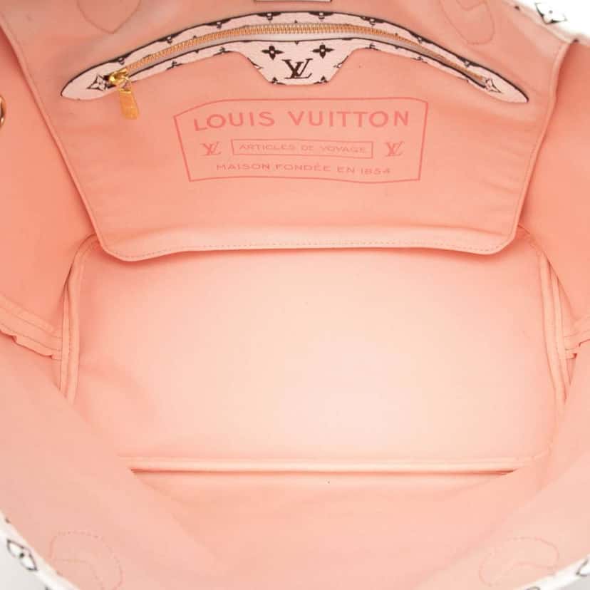 Louis Vuitton Monogram Giant Neverfull MM Red Good condition - Model View