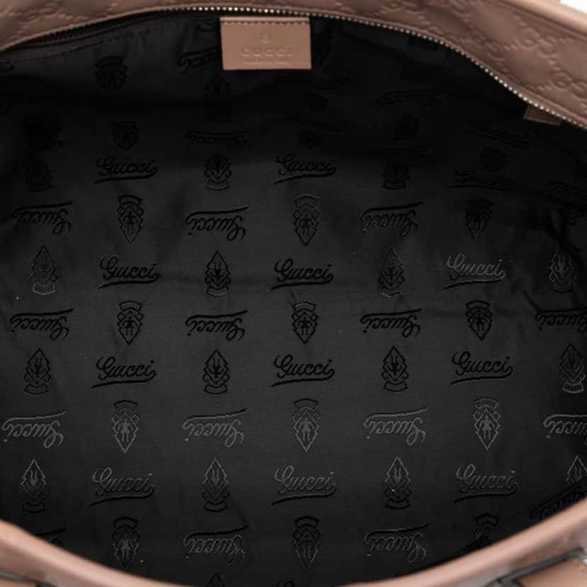 Gucci Medium Guccissima Tote Brown Leather Good condition - Model View