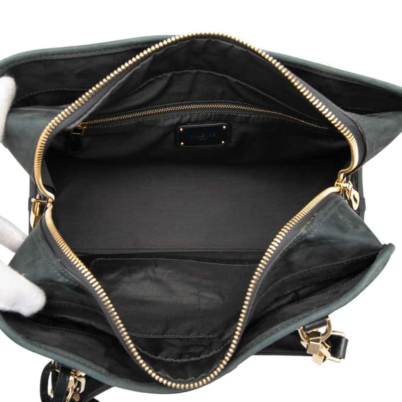 Loewe Suede Amazona 35 Black Leather Good condition - Model View