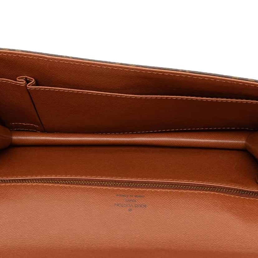 Louis Vuitton Monogram Pochette Dame GM Brown Good condition - Model View