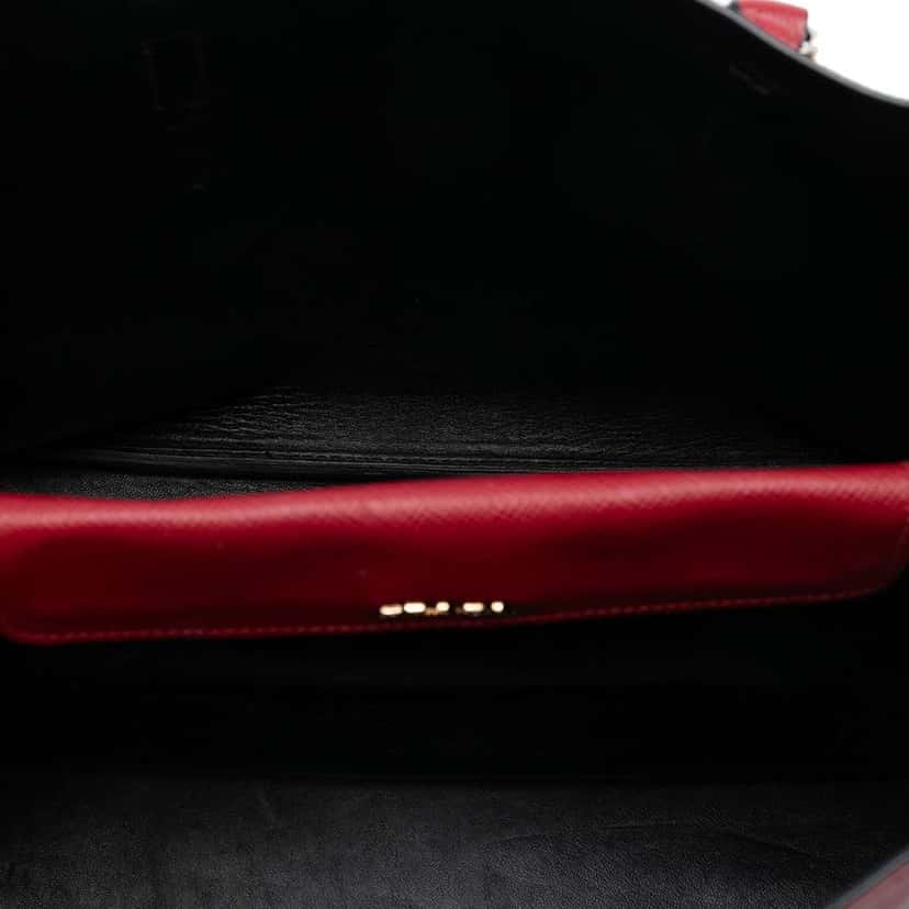 Prada Large Saffiano Cuir Double Satchel Red Leather Good condition - Model View