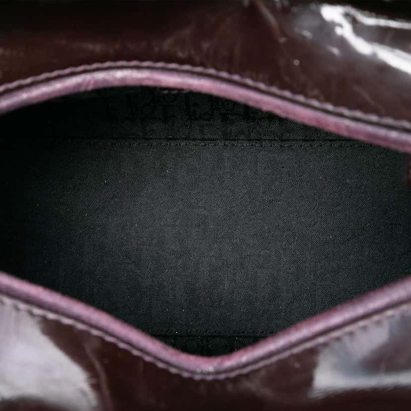 Dior Medium Patent Cannage Lady Dior Purple Leather Good condition - Model View