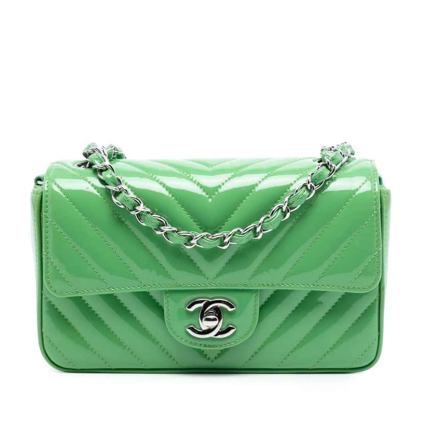 Chanel Mini Rectangular Classic Chevron Patent Single Flap Green Leather Good condition - Front View