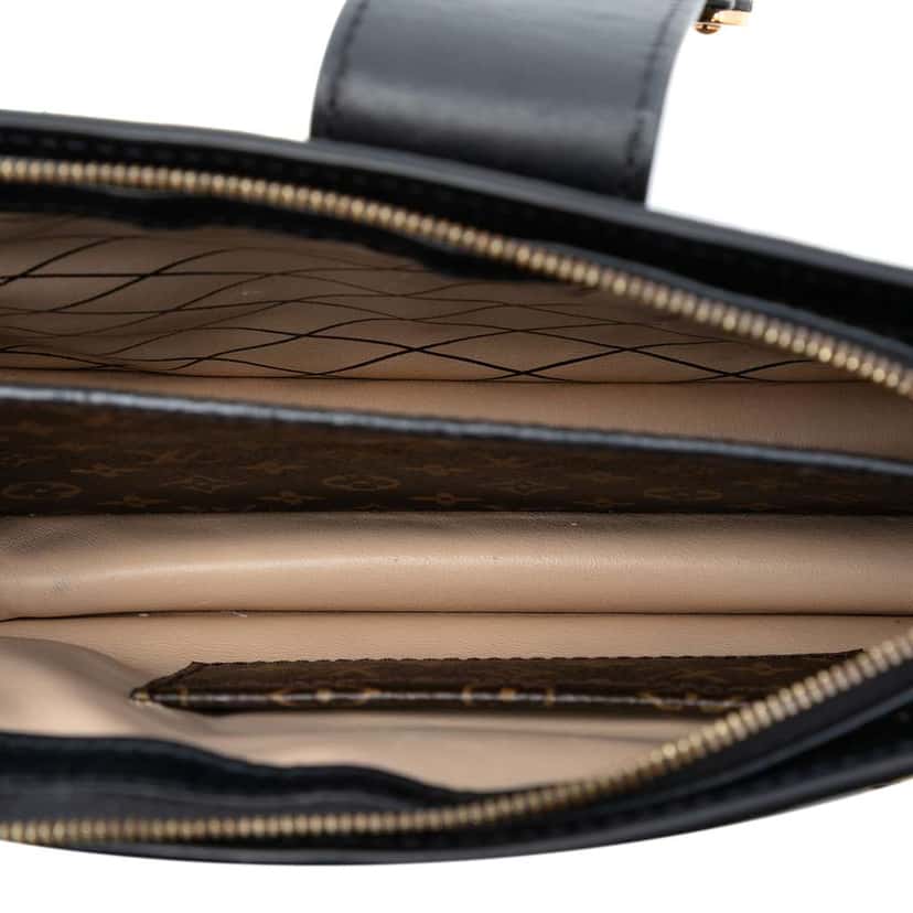 Louis Vuitton Monogram Reverse Trunk Clutch Brown Good condition - Model View