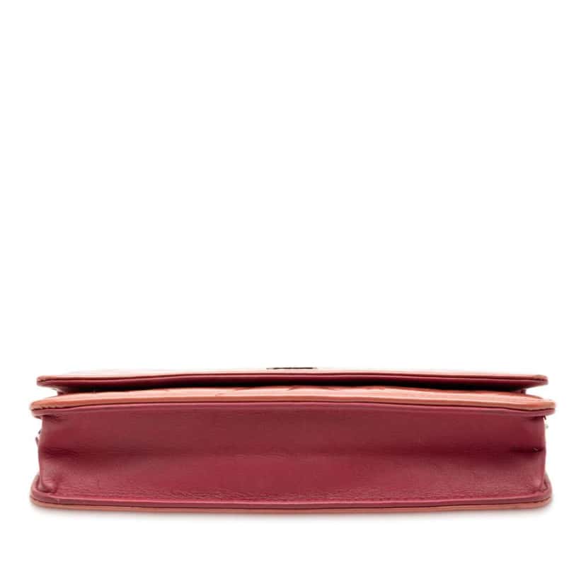 Chanel CC Embossed Patent Camellia Wallet On Chain Pink Leather Good condition - Inside View