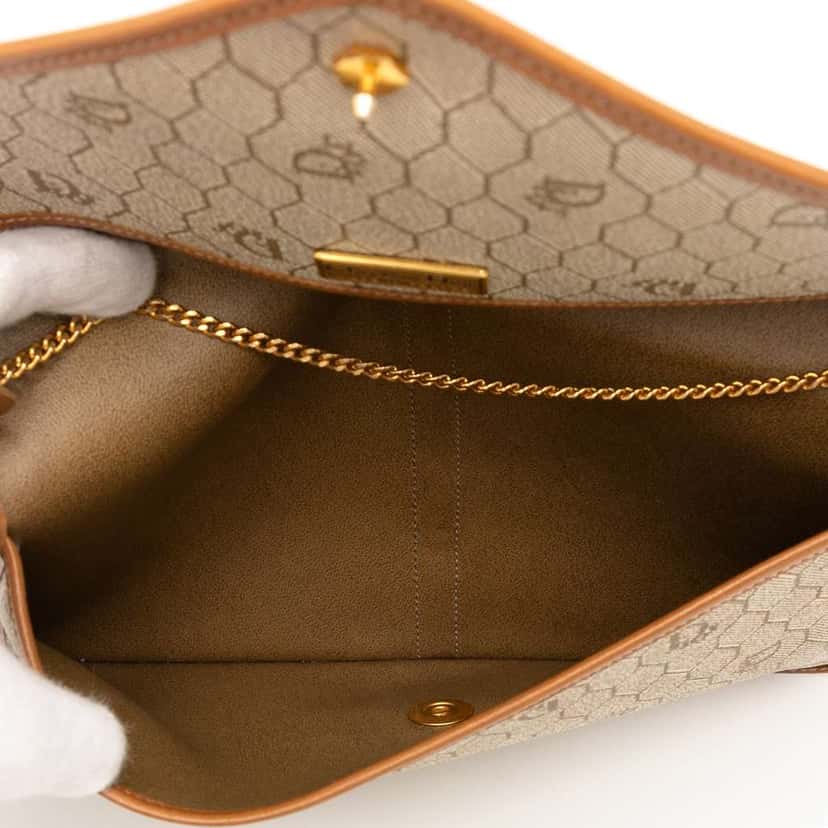 Dior Honeycomb Coated Canvas Chain Crossbody Brown Canvas Very good condition - Model View