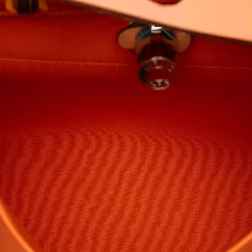 Hermès Toile Herbag Zip 31 Orange Canvas Good condition - Model View
