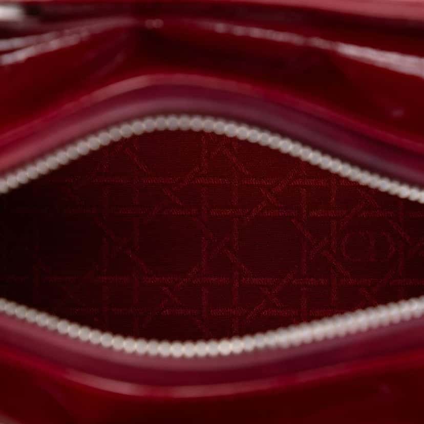 Dior Medium Patent Cannage Lady Dior Red Leather Good condition - Model View