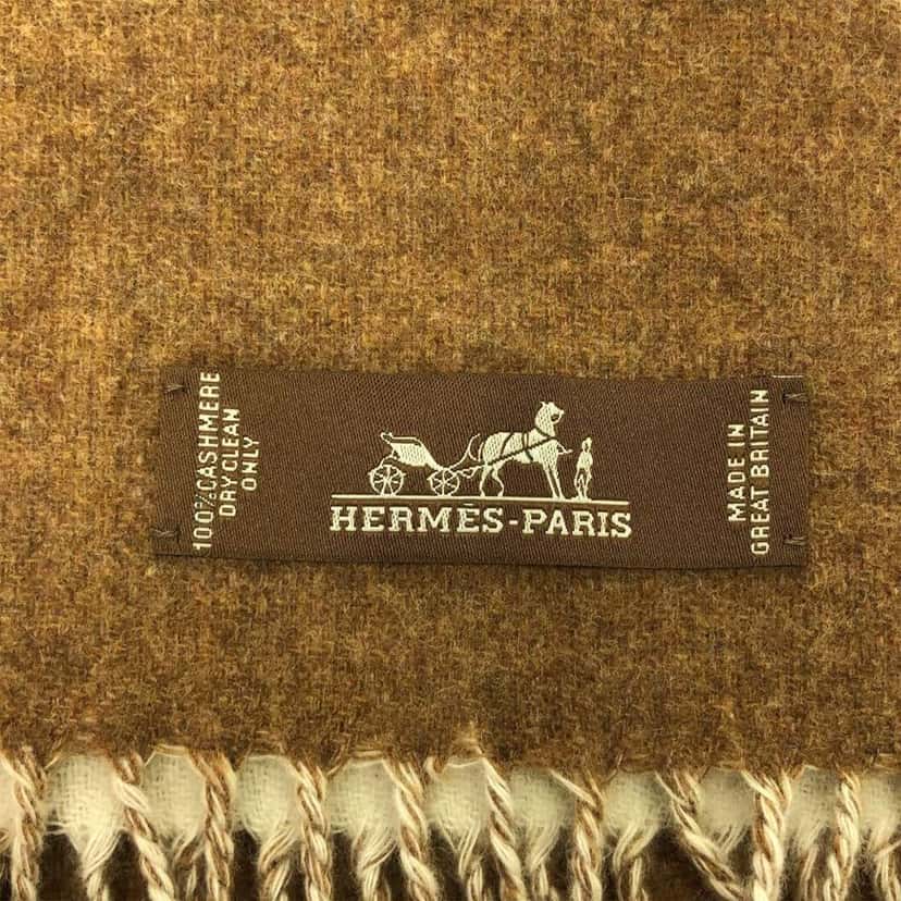 Hermès Cashmere Casaque Chevron Scarf Brown Wool Good condition - Model View
