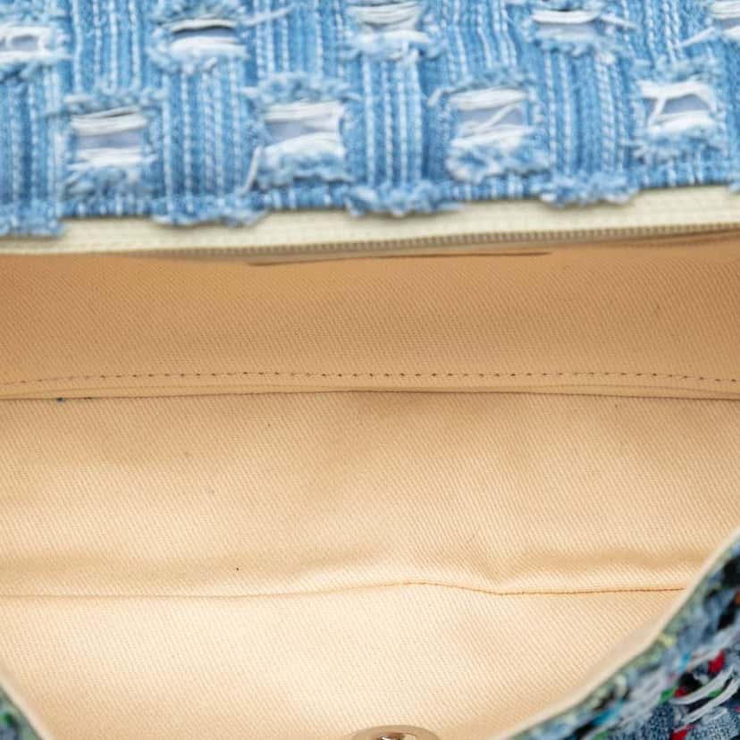 Chanel Medium Denim Rainbow Woven Stitch Quilted Robot Charm Single Flap Blue Denim Good condition - Model View