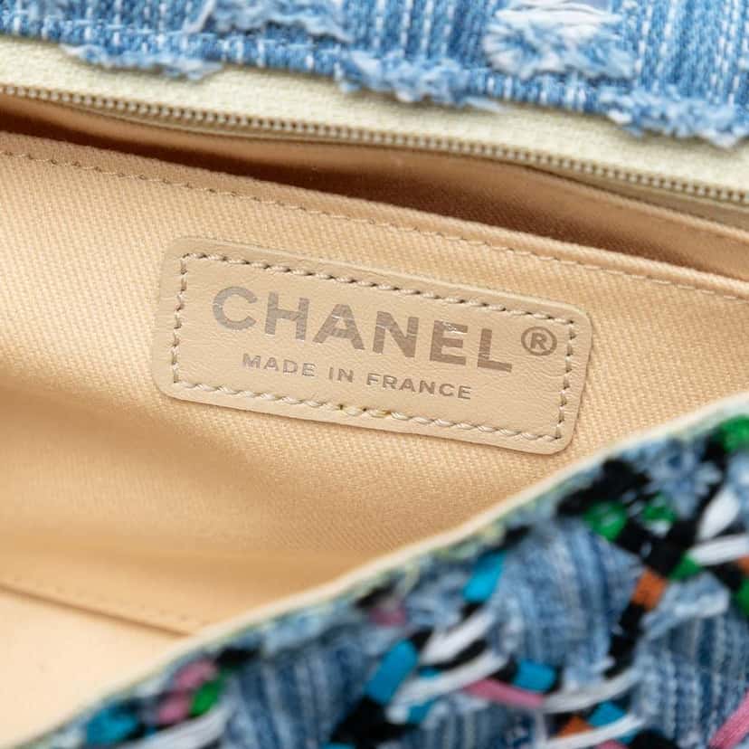 Chanel Medium Denim Rainbow Woven Stitch Quilted Robot Charm Single Flap Blue Denim Good condition - Box View