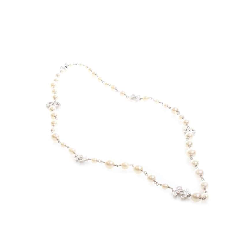 Chanel CC Silver Plated Crystal Faux Pearl Long Necklace Silver Metal Good condition - Front View