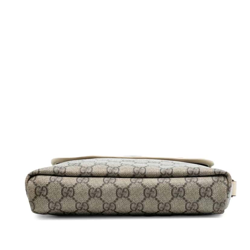 Gucci GG Supreme Crossbody Brown Canvas Very good condition - Inside View