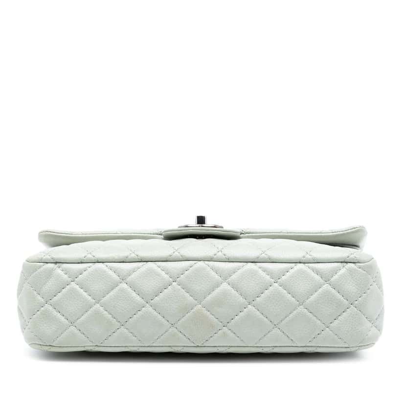 Chanel Medium Classic Caviar Double Flap Grey Leather Very good condition - Inside View