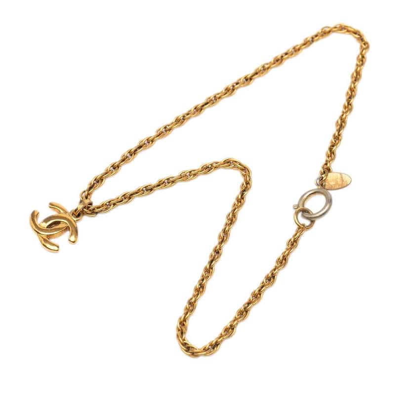 Chanel Gold Plated CC Pendant Necklace Gold Metal Good condition - Front View