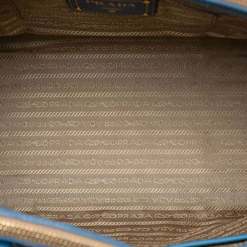 Prada Saffiano Trimmed Canvas Canapa Logo Double Zip Satchel Brown Canvas Good condition - Model View