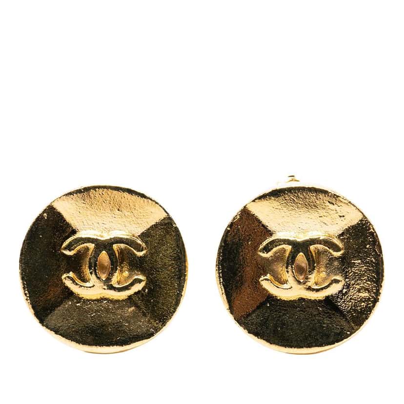 Chanel CC Gold Plated Button Clip on Earrings Gold Metal Very good condition - Front View